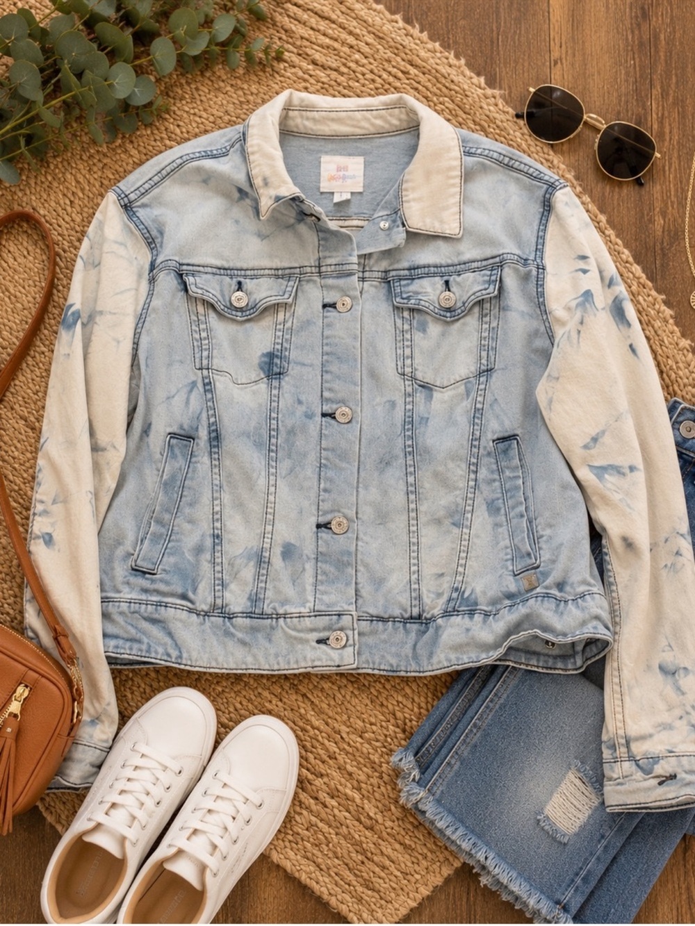 LuLaRoe Two Tone Denim Jacket Women's Large Button Front Jean Jacket